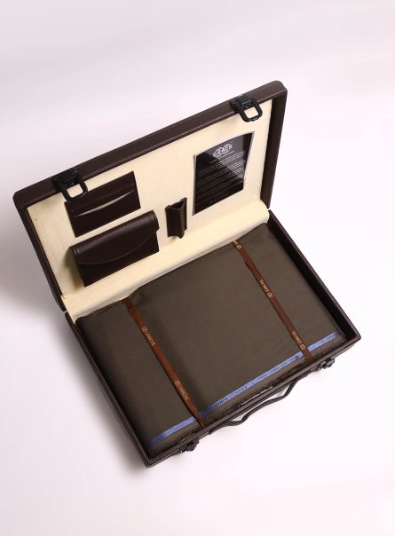 Grace Mens Unstitched Suits